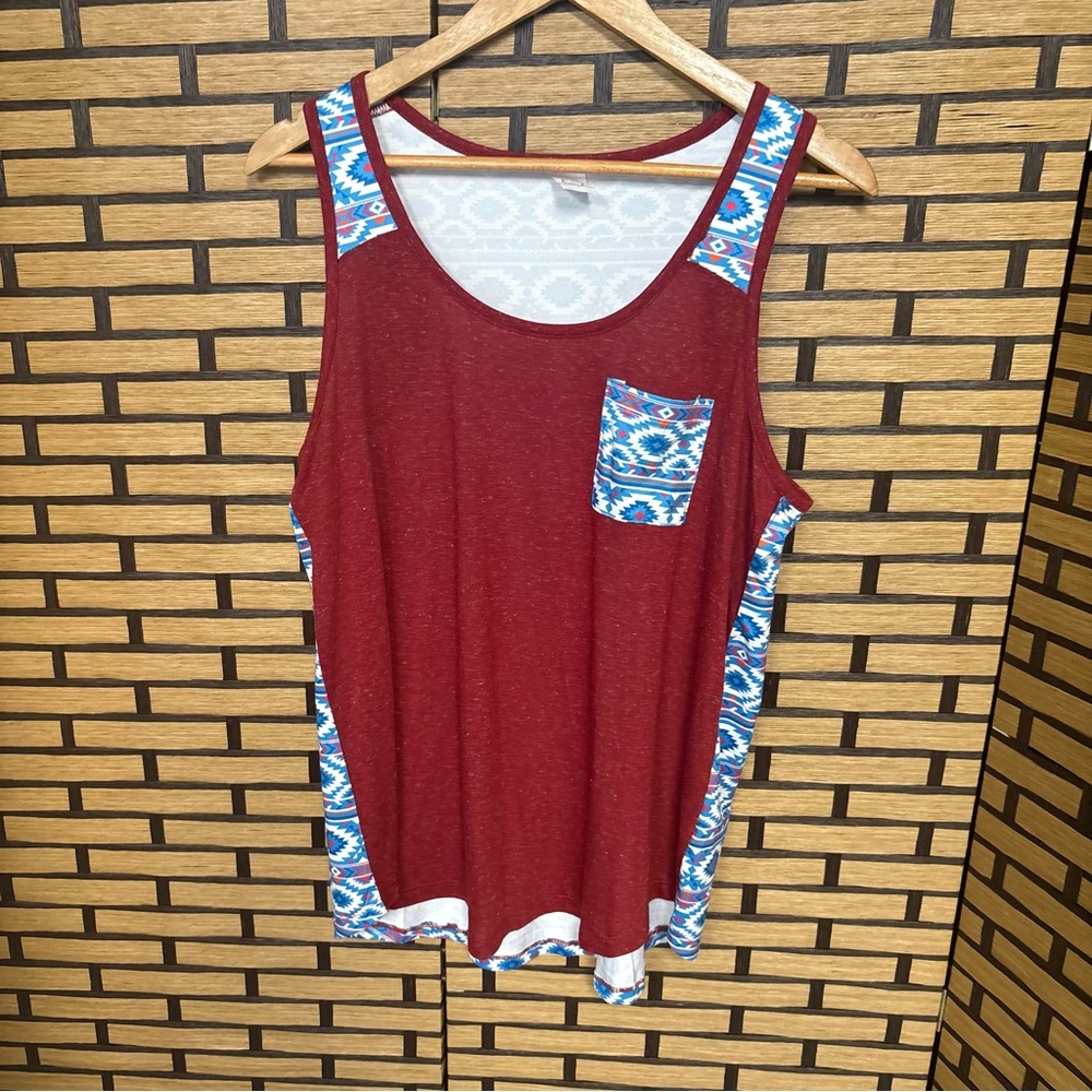 Sunshine & Rodeos Burgundy Aztec Print Tank‎ Size Large